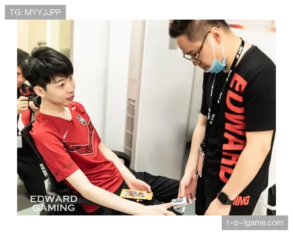 Rodri赛前准备流程大揭秘：助力球队关键战状态回暖