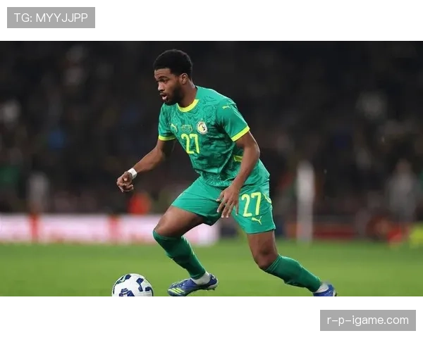 马里联赛节奏激烈,球员稳健表现点燃新赛季期待 马里联赛节奏激烈,球员稳健表现点燃新赛季期待