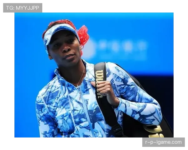 维纳斯·威廉姆斯晒家照，那餐桌排场把我这个月工资都羞到角落里